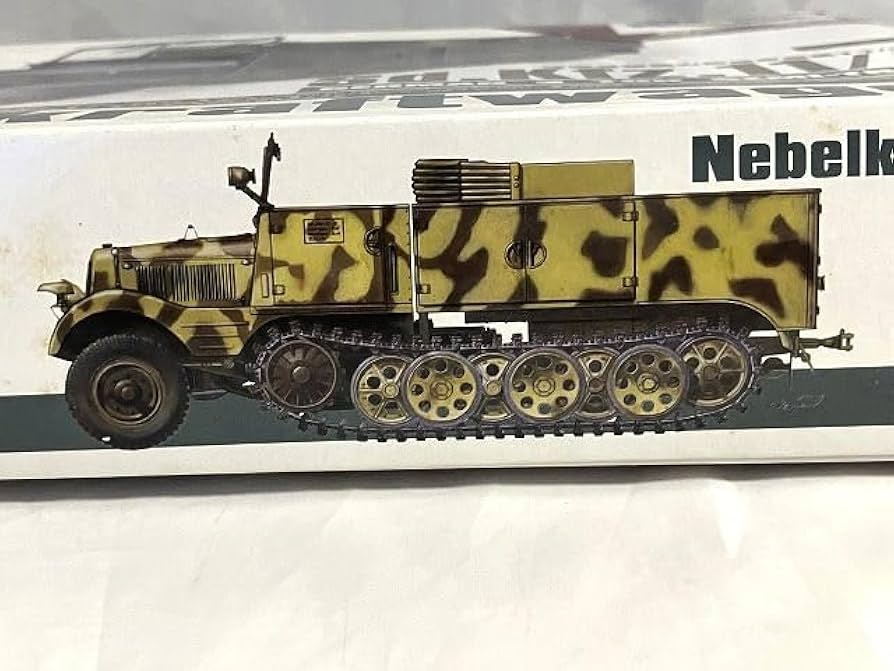 Amazon | AFVクラブ 1/35 ドイツ軍 ハーフトラック 弾薬運搬車